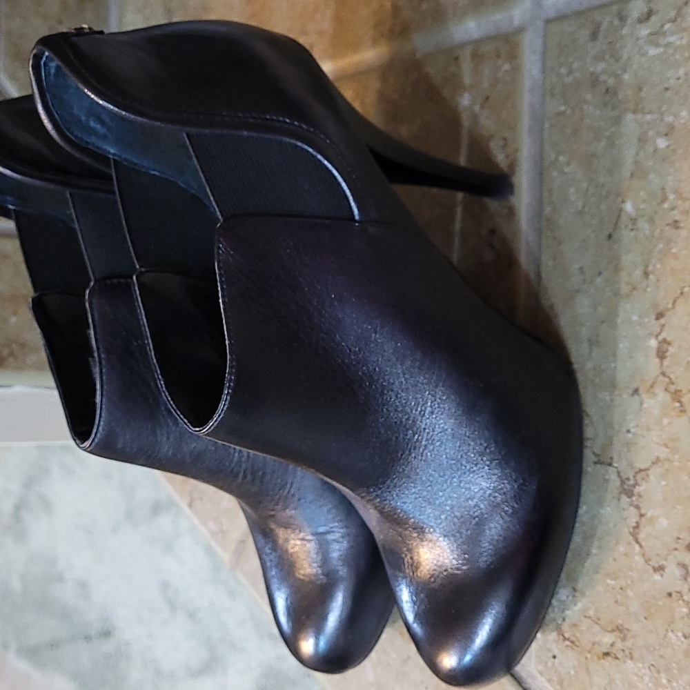 Guess Bootie
